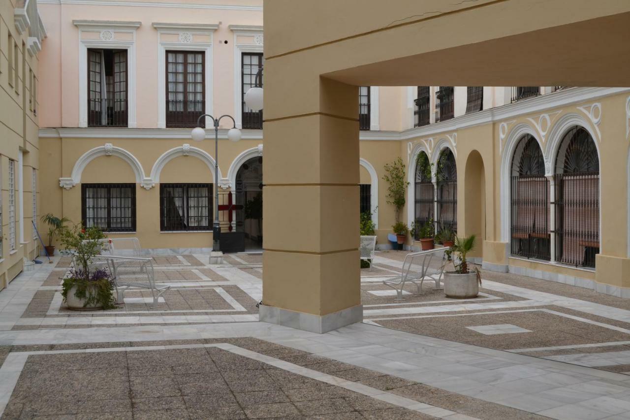 Sherryflat Caballeros - Parking Jerez de la Frontera Zewnętrze zdjęcie